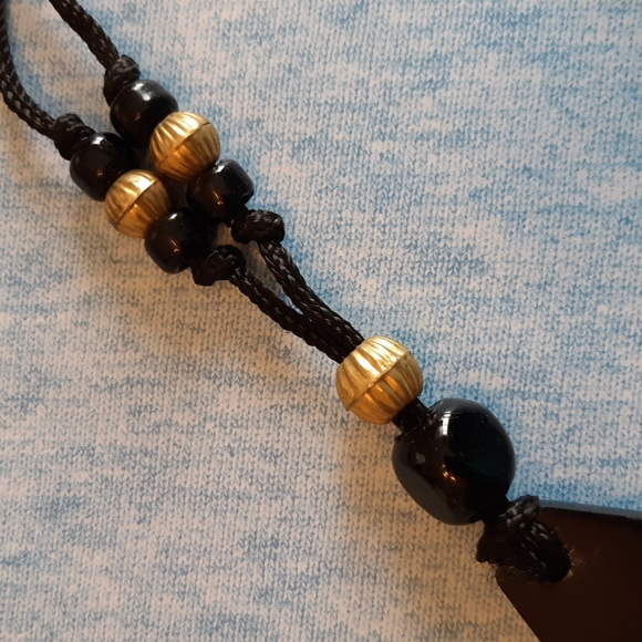 Resin Wood Neclace - Picture 3 of 5